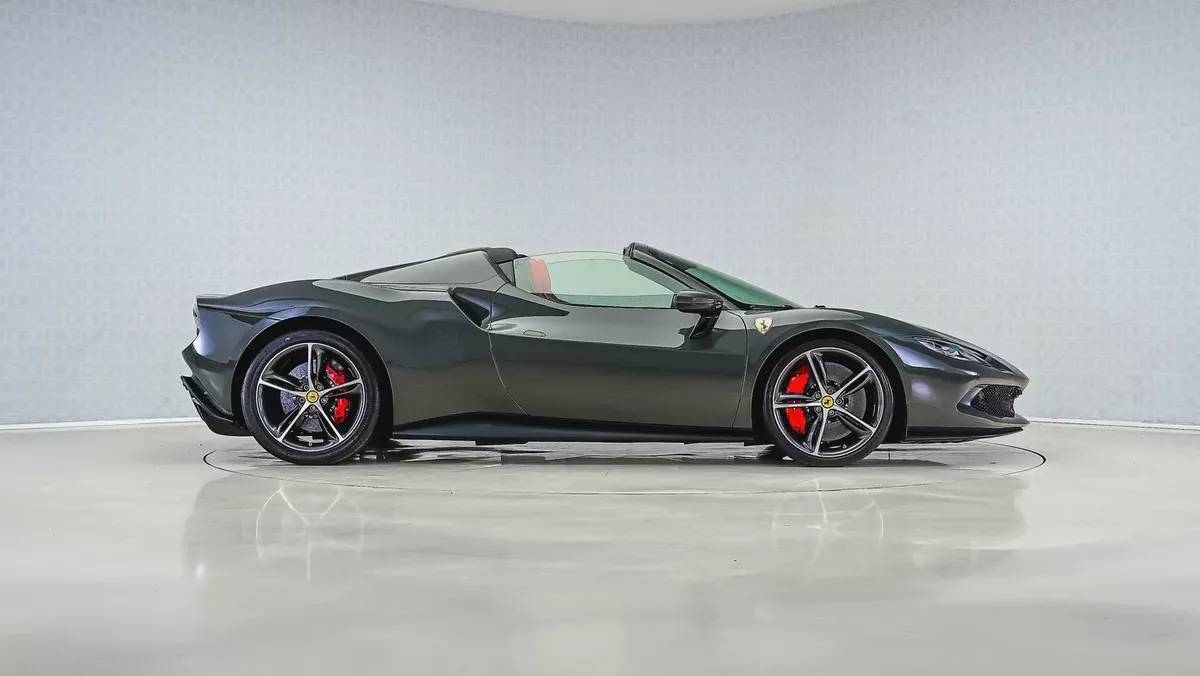 UAEs Very Best Example | 296 GTS | GCC | Racing Seats-2-2