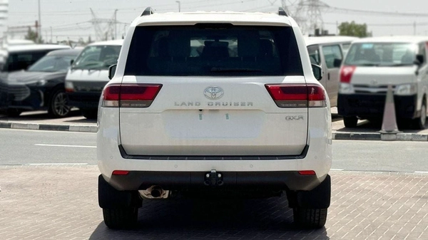 Toyota Land Cruiser GXR / 4.0L PETROL V6 || SPECIAL PRICE FOR AFRICA || 2024