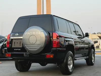 Nissan Patrol Safari 2021 GCC - Good Condition-5