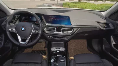 BMW 120i 2024!! KOREAN SPECS!! LOW MILEAGE !! TWO YEARS WARRANTY!!-6