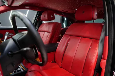 Rolls-Royce Phantom VIII-3