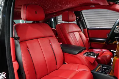 Rolls-Royce Phantom VIII-8