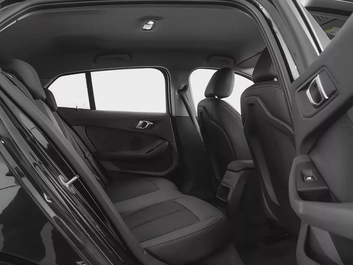 1,880 AED / 60 months | 0% DP | 2023 BMW 120i Sport Line / Full BMW Service History-12-12