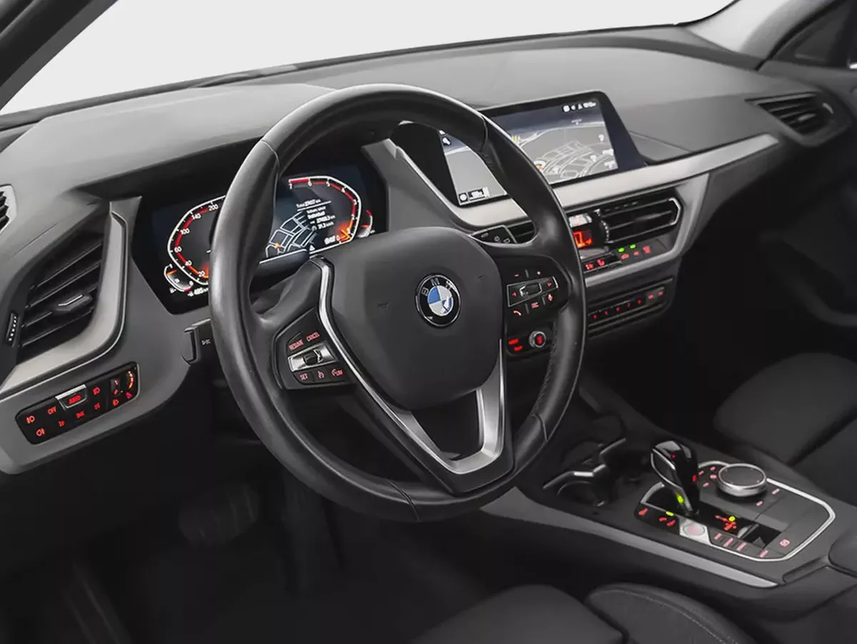 1,880 AED / 60 months | 0% DP | 2023 BMW 120i Sport Line / Full BMW Service History-6-6