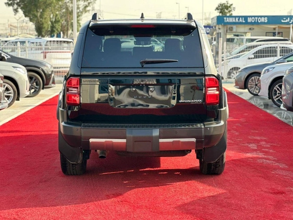 Toyota Prado Adventure Dual Tone 2.4T Toyota Prado Hybrid 2.4T Adventure Full option 5 seats