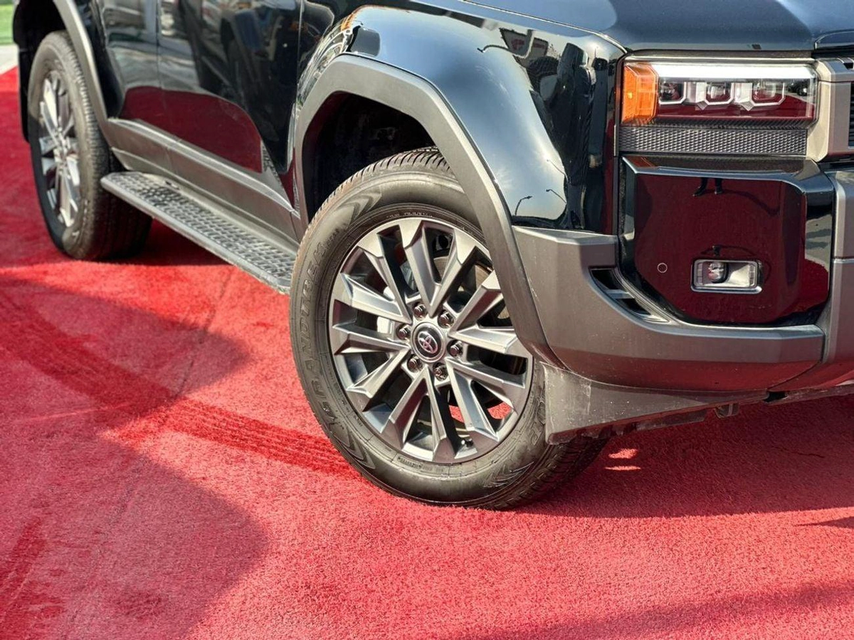 Toyota Prado Adventure Dual Tone 2.4T Toyota Prado Hybrid 2.4T Adventure Full option 5 seats-6-6