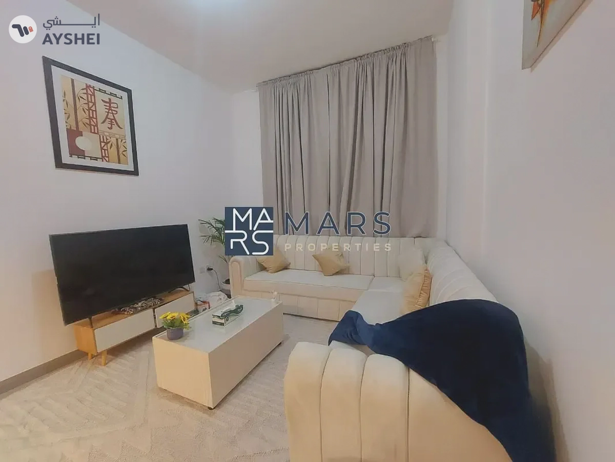 LUXURY BRAND NEW FULLY FURNISHED 1 BEDROOM WITH POOL-4-4