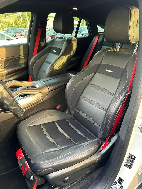 MERCEDES BENZ AMG GLE53 GCC FULL OPTION ORIGINAL PAINT FULL SERVICE HISTORY UNDER WARRANTY PERFECT C