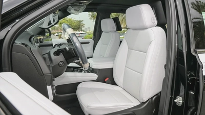 CHEVROLET TAHOE Premier AWD 5.3L V8 - 2025 (Export)-10