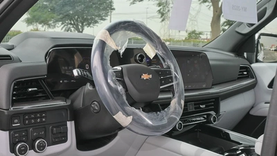 CHEVROLET TAHOE Premier AWD 5.3L V8 - 2025 (Export)-17