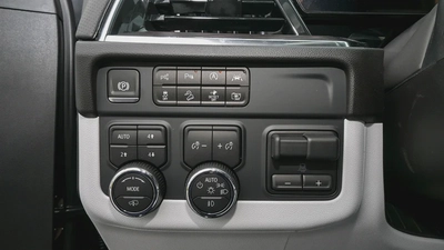 CHEVROLET TAHOE Premier AWD 5.3L V8 - 2025 (Export)-18