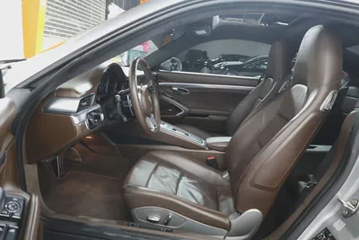 PORSCHE CARRERA 911 -2018 -FULL SERVICE HISTORY  -GCC SPECS-8