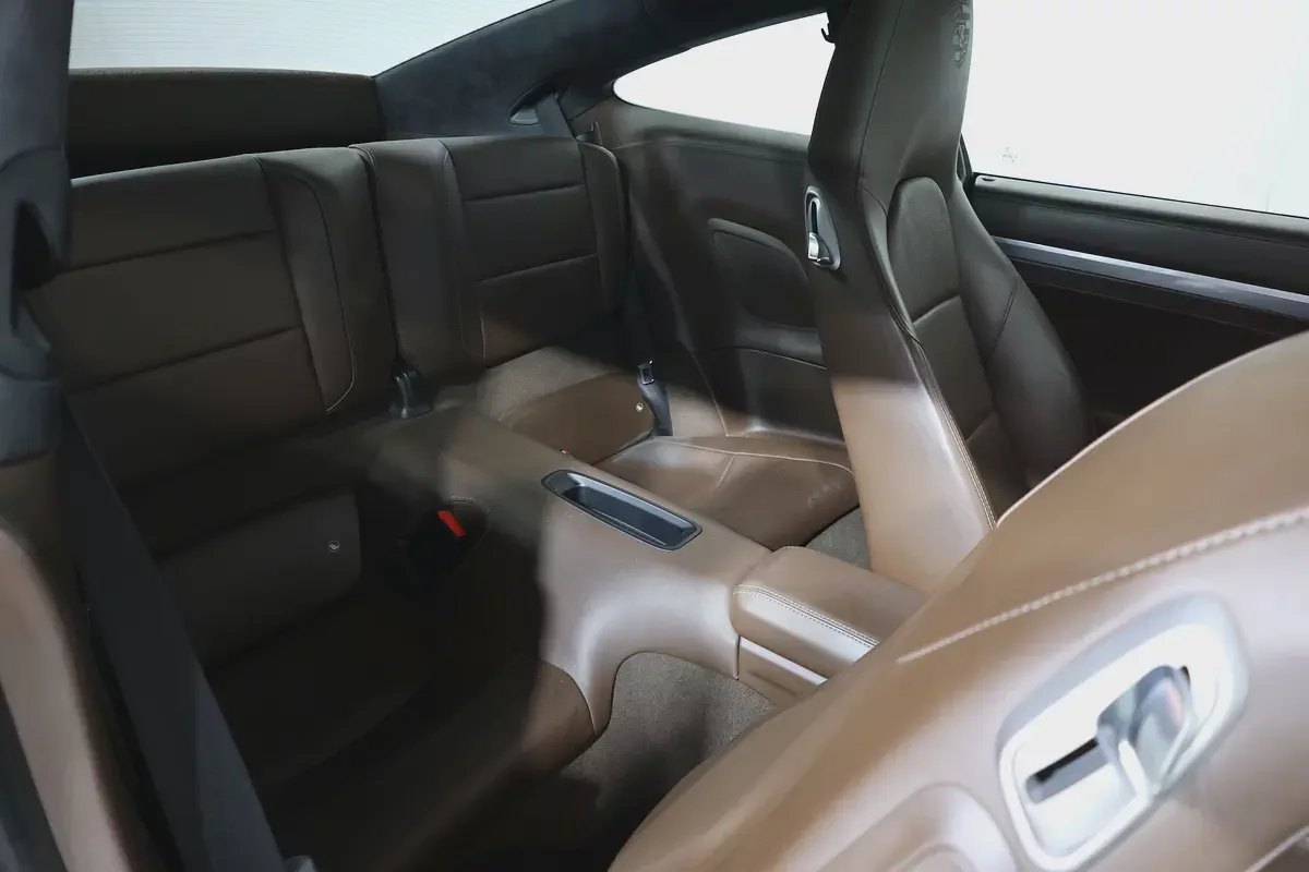 PORSCHE CARRERA 911 -2018 -FULL SERVICE HISTORY  -GCC SPECS-13-13