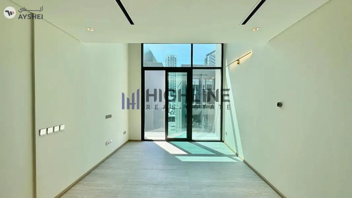 BRAND NEW | POOL FACING | HIGH END FINISHING-5-5