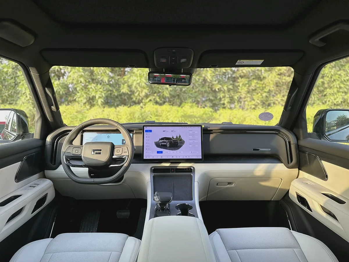ROX 01 7 Seats / Export /  2025  /  HYBRID / Long-Range-9-9
