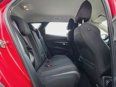 Peugeot 3008 Active Plus 2021 | GCC Specs | Premium Condition Low KM Mid Sized SUV With Bank Loan-9