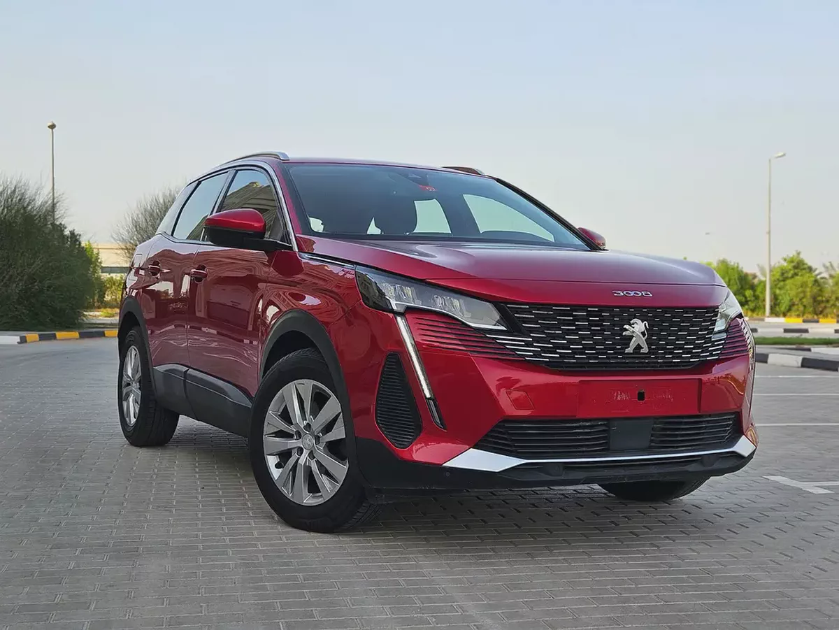 Peugeot 3008 Active Plus 2021 | GCC Specs | Premium Condition Low KM Mid Sized SUV With Bank Loan-4-4
