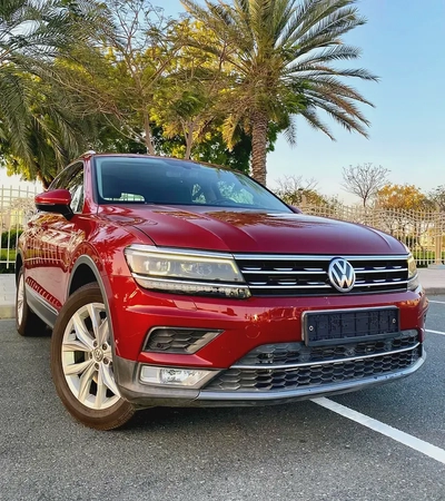 2017 Volkswagen Tiguan R-Line | GCC Specs | ACCIDNT free | top of the range-2