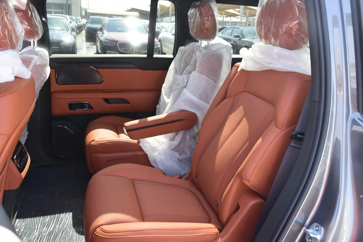 ROX 01 SEVEN SEATS 2026 | GREY-6-6