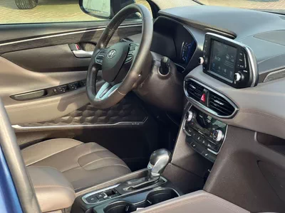 Hyundai Santa Fe SEL 2020 Hyundai Santafe Full Option Panoramic View - 2.4L V4 - With Radar & Sensor --9