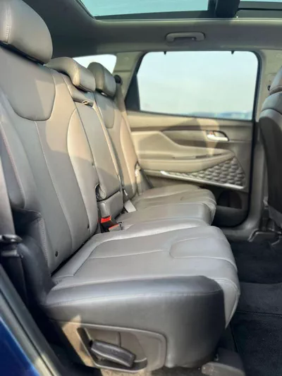 Hyundai Santa Fe SEL 2020 Hyundai Santafe Full Option Panoramic View - 2.4L V4 - With Radar & Sensor --14