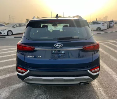 Hyundai Santa Fe SEL 2020 Hyundai Santafe Full Option Panoramic View - 2.4L V4 - With Radar & Sensor --7