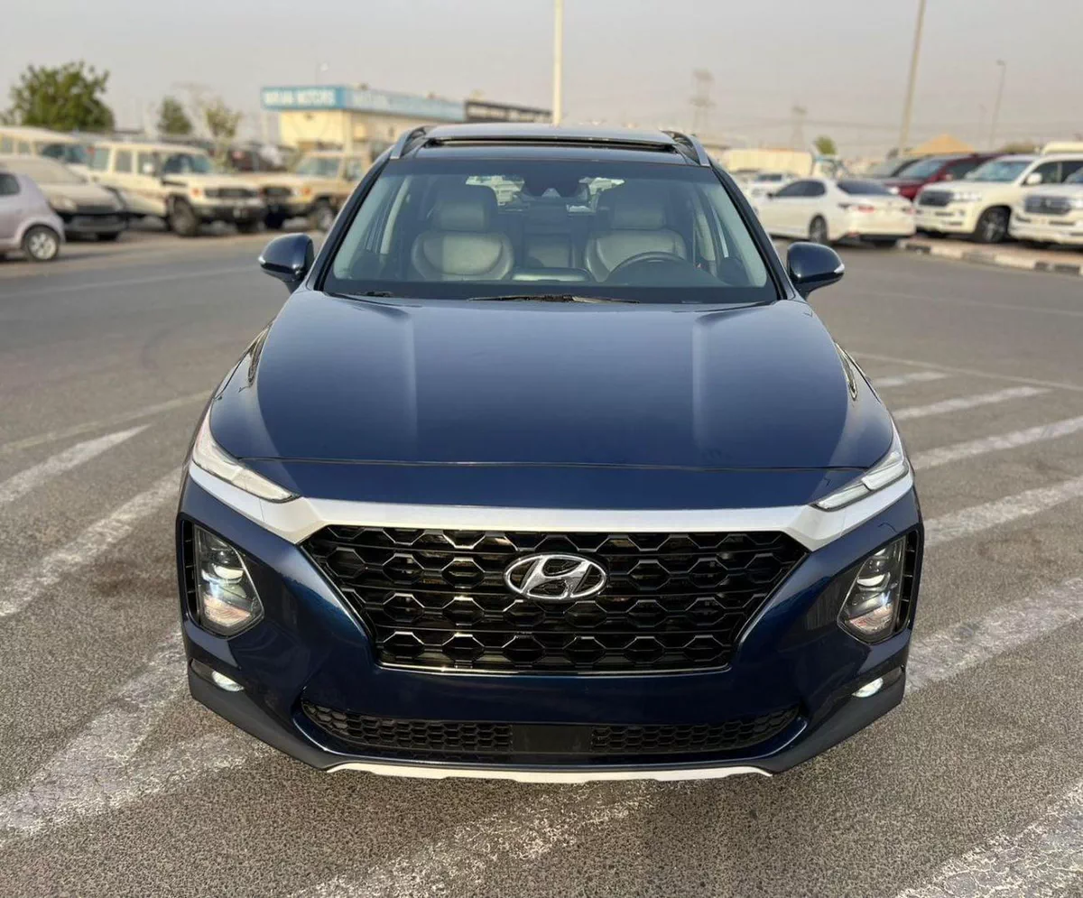 Hyundai Santa Fe SEL 2020 Hyundai Santafe Full Option Panoramic View - 2.4L V4 - With Radar & Sensor --2-0