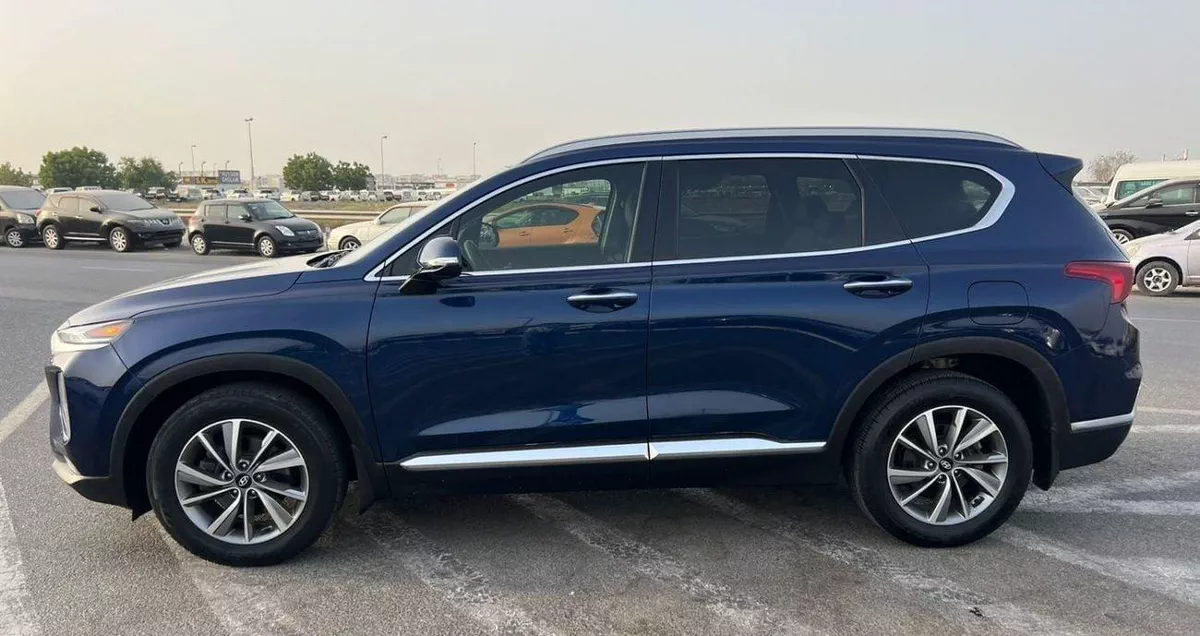 Hyundai Santa Fe SEL 2020 Hyundai Santafe Full Option Panoramic View - 2.4L V4 - With Radar & Sensor --3-0