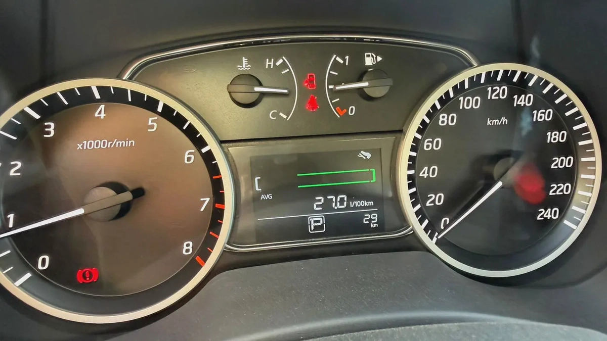 Brand New 2025 Nissan Sylphy | Chinese Specs-7-7