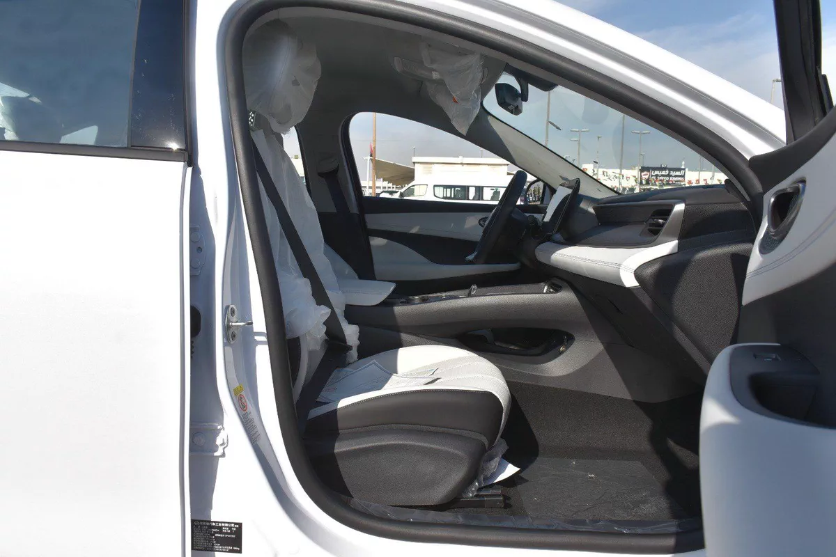 BYD SEAL 05 2025 | WHITE-10-10