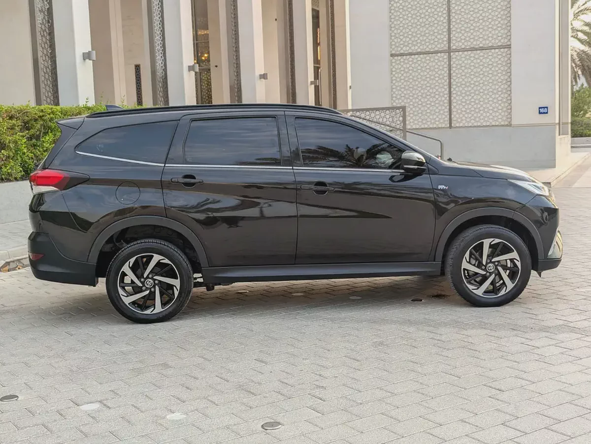 Toyota Rush EX 2020 GCC Specs Excellent Condition V4 1.5-4-4