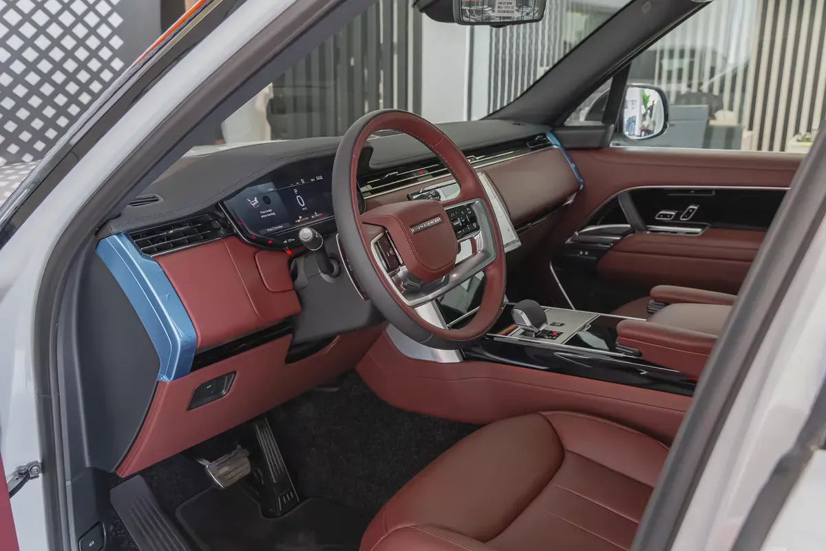 Range Rover Vogue P400 | HSE | AWD| 2026 | GCC Specs | (Export)-10-10