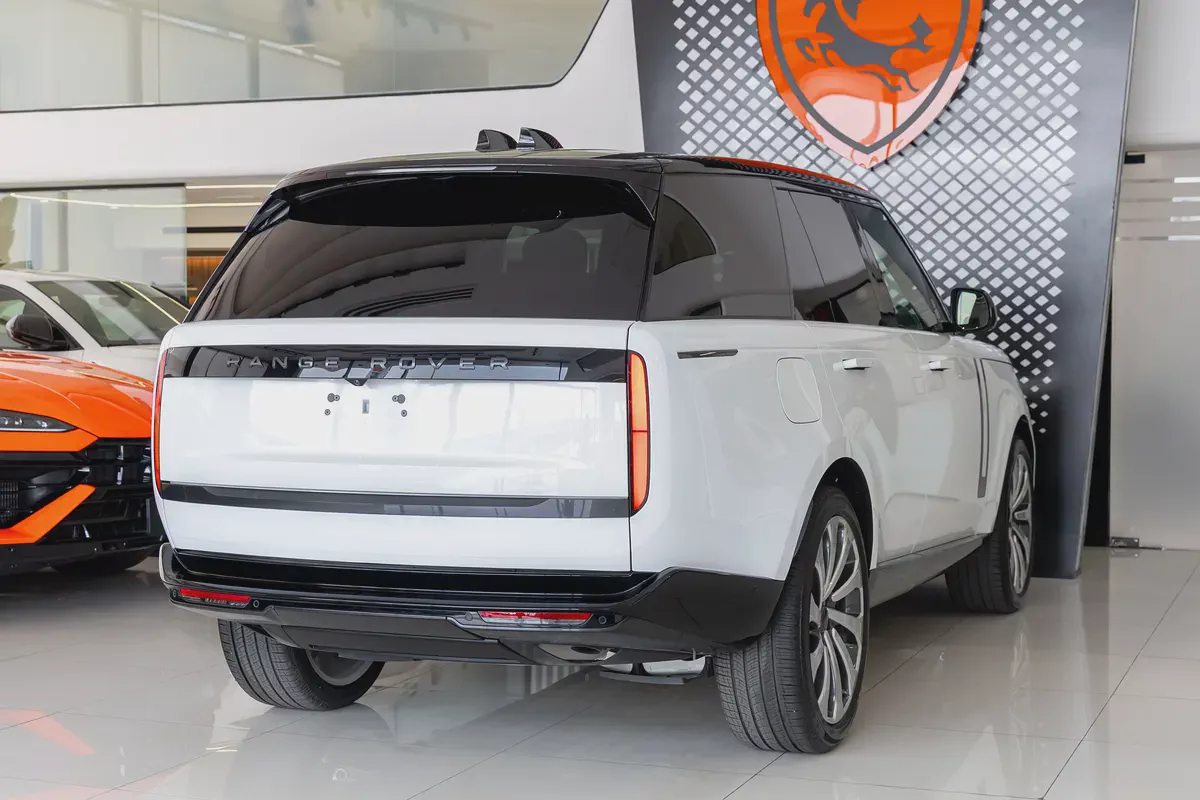 Range Rover Vogue P400 | HSE | AWD| 2026 | GCC Specs | (Export)-3-3