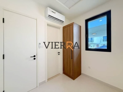 Brand New | Single Row | Close to Facilities-12