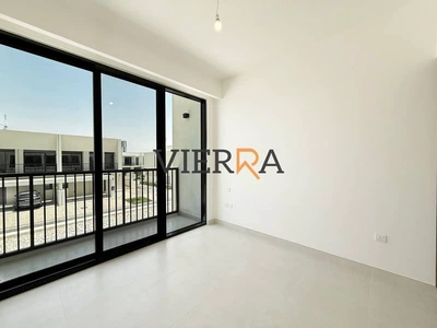 Brand New | Single Row | Close to Facilities-4