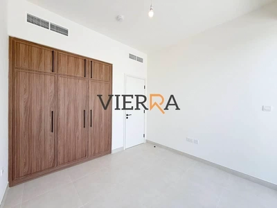 Brand New | Single Row | Close to Facilities-6