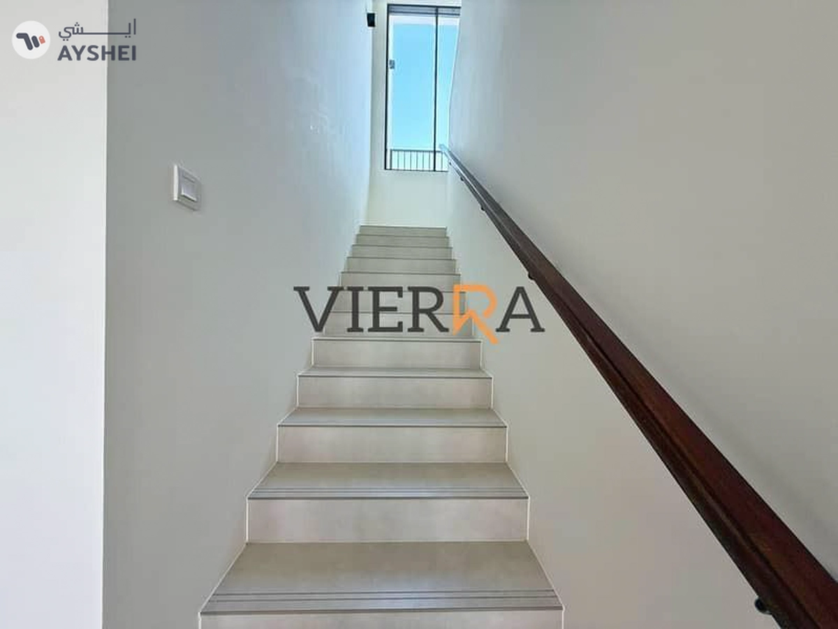 Brand New | Single Row | Close to Facilities-3-3