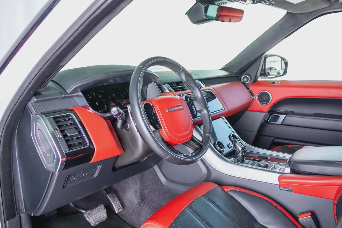 Range Rover Sport V8 Autobiography-GCC-Low Mileage-High Gloss Black Rims-Rear Seat Entertainment-12-12