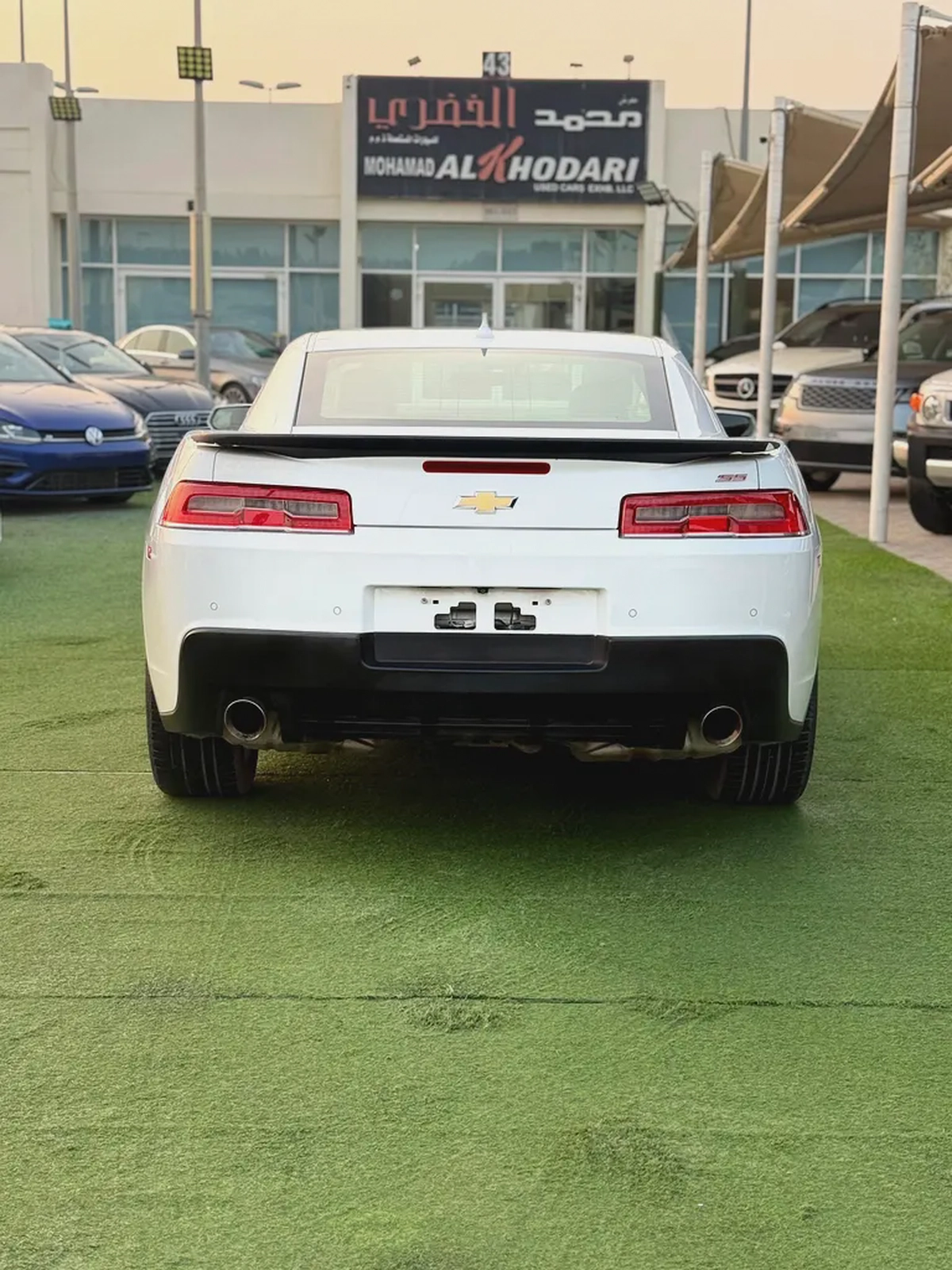(2015) CHEVROLET CAMARO //GCC//FULL OPTION//LOW MILLAGE//ORIGINAL PAINT//EXCELLENT CONDITION//-6-6