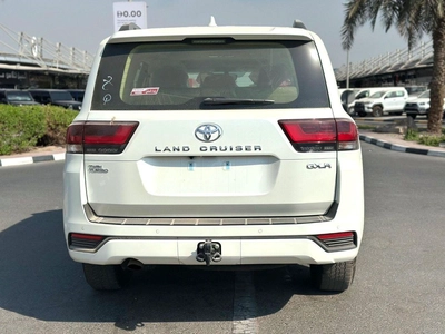 Toyota Land Cruiser GXR 3.5L-18