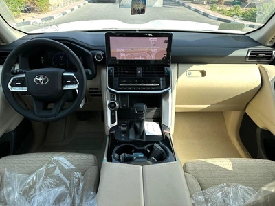 Toyota Land Cruiser GXR 3.5L-3