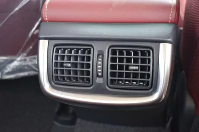 Toyota Hilux SGLX 2025 MODEL:TOYOTA-HILUX 4X4 2.7 MT DC DISPLAY AUDIO AUTO & RR AC, W/O  BEDLINER MATERIAL CODE:-11