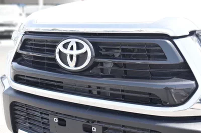 Toyota Hilux SGLX 2025 MODEL:TOYOTA-HILUX 4X4 2.7 MT DC DISPLAY AUDIO AUTO & RR AC, W/O  BEDLINER MATERIAL CODE:-14