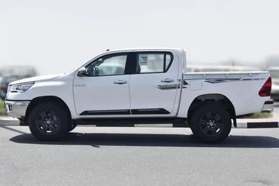 Toyota Hilux SGLX 2025 MODEL:TOYOTA-HILUX 4X4 2.7 MT DC DISPLAY AUDIO AUTO & RR AC, W/O  BEDLINER MATERIAL CODE:-15