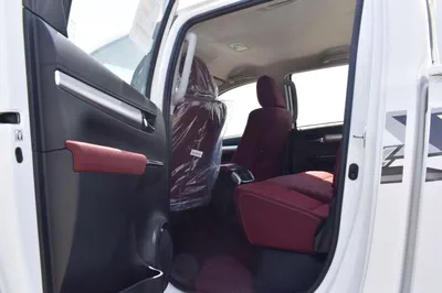 Toyota Hilux SGLX 2025 MODEL:TOYOTA-HILUX 4X4 2.7 MT DC DISPLAY AUDIO AUTO & RR AC, W/O  BEDLINER MATERIAL CODE:-16