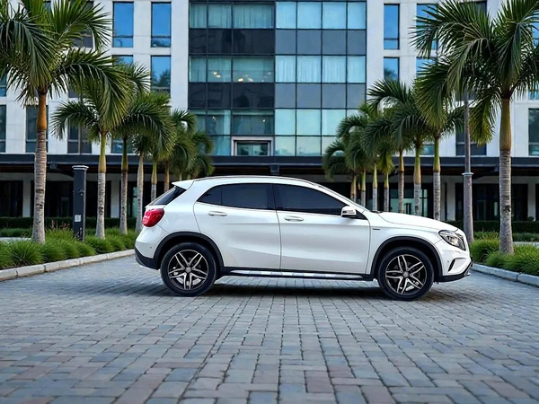 MERCEDES BENZ | GLA250 | 2.0L | 2017 | GCC | EXCELLET CONDITION