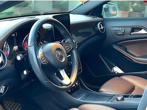 MERCEDES BENZ | GLA250 | 2.0L | 2017 | GCC | EXCELLET CONDITION