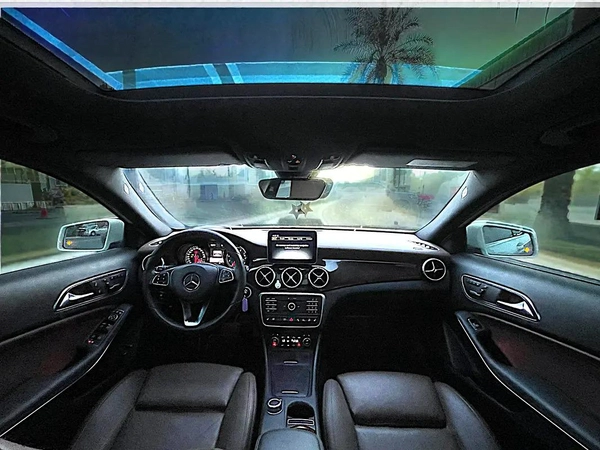 MERCEDES BENZ | GLA250 | 2.0L | 2017 | GCC | EXCELLET CONDITION