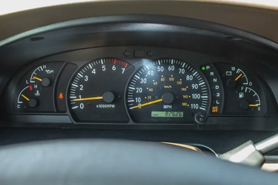 2000 - TOYOTA TUNDRA 4X4 - IMMCULATE CONDITION - ONLY 82,000 KM-8