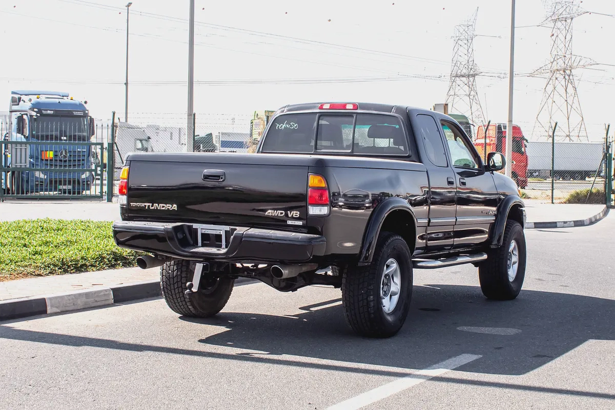 2000 - TOYOTA TUNDRA 4X4 - IMMCULATE CONDITION - ONLY 82,000 KM-5-5